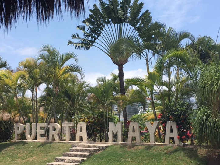 Puerta Maya