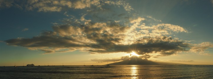 Maxwell's Undulations Grace Lanai Island