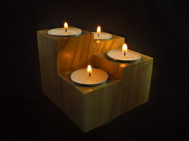 Use large aperture in low light situations